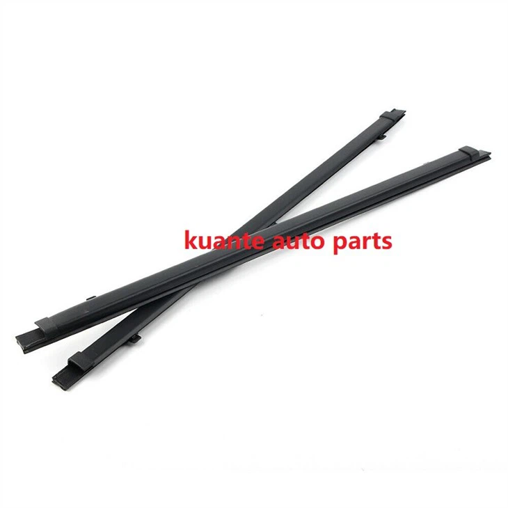 Automotive door window sweep weatherstrip